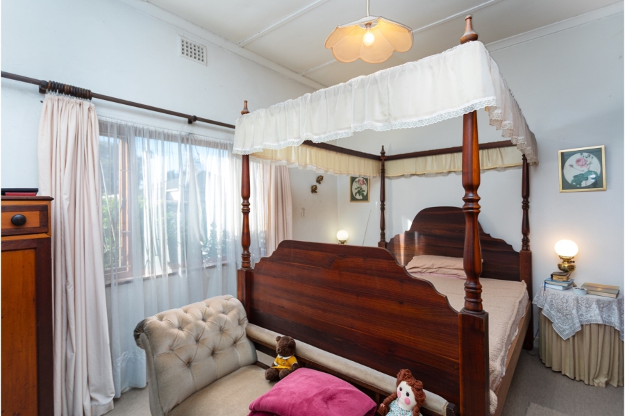 3 Bedroom Property for Sale in Oakdale Western Cape